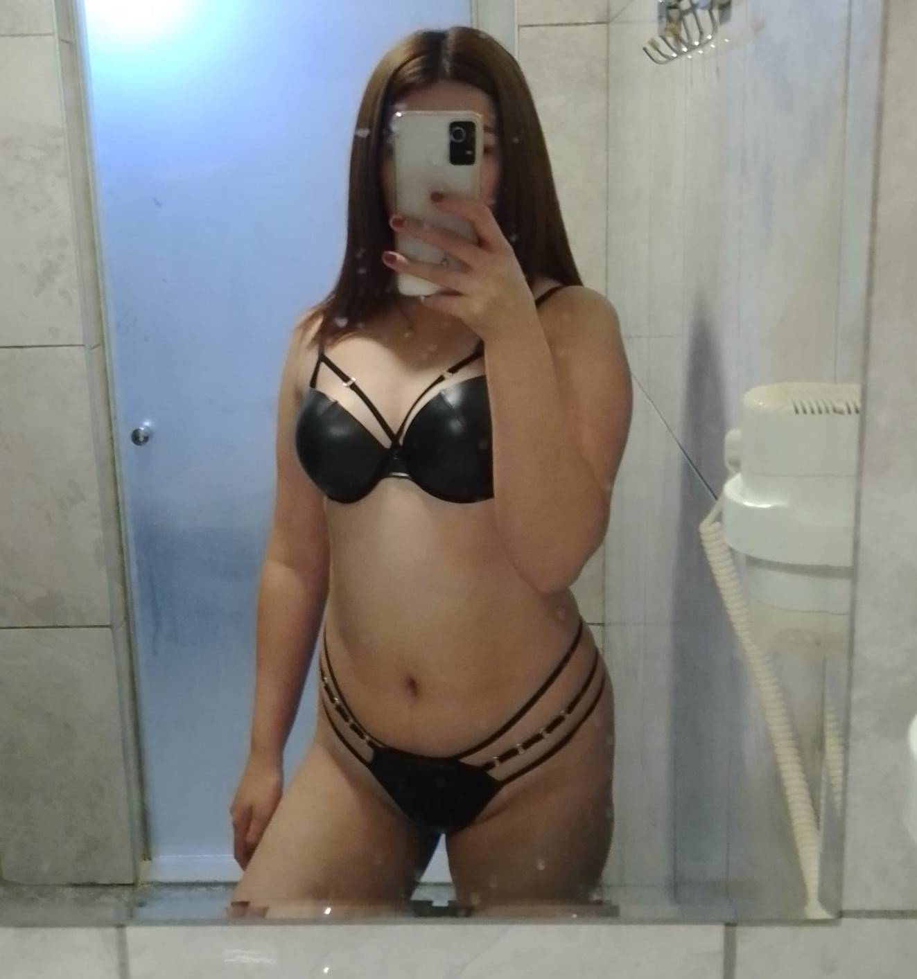 Beylikdüzü Escort Bayan Filiz İle Hayatınıza Tutkulu Anlar Katın