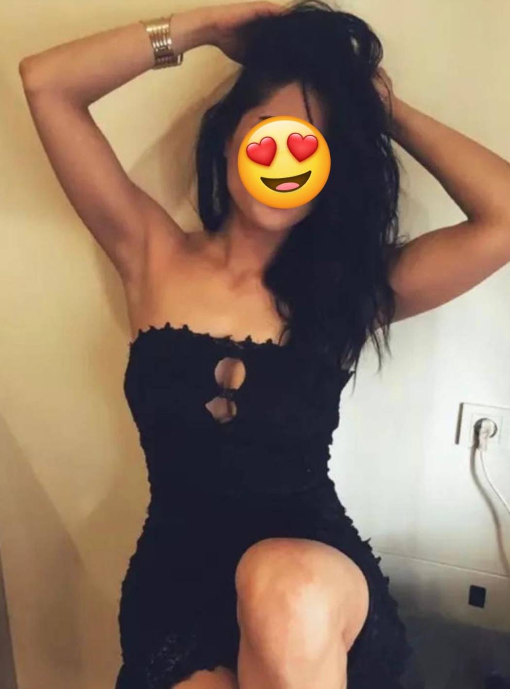 Beylikdüzü Escort Bayan Simge İle Zevkler Çok Ateşli